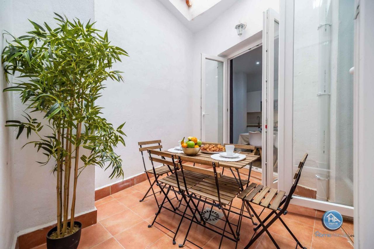 Apartamentos Marmoles Malaga Center 외부 사진