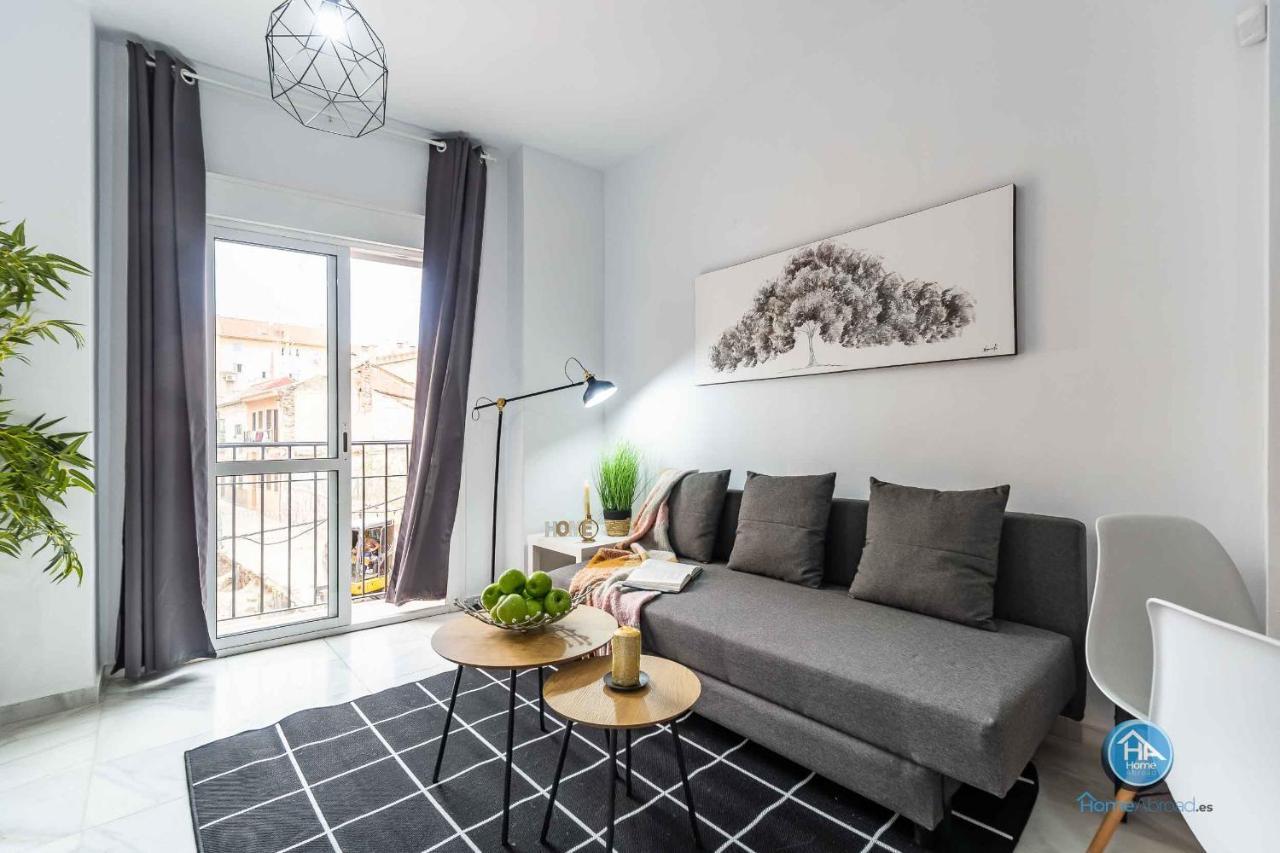 Apartamentos Marmoles Malaga Center 외부 사진