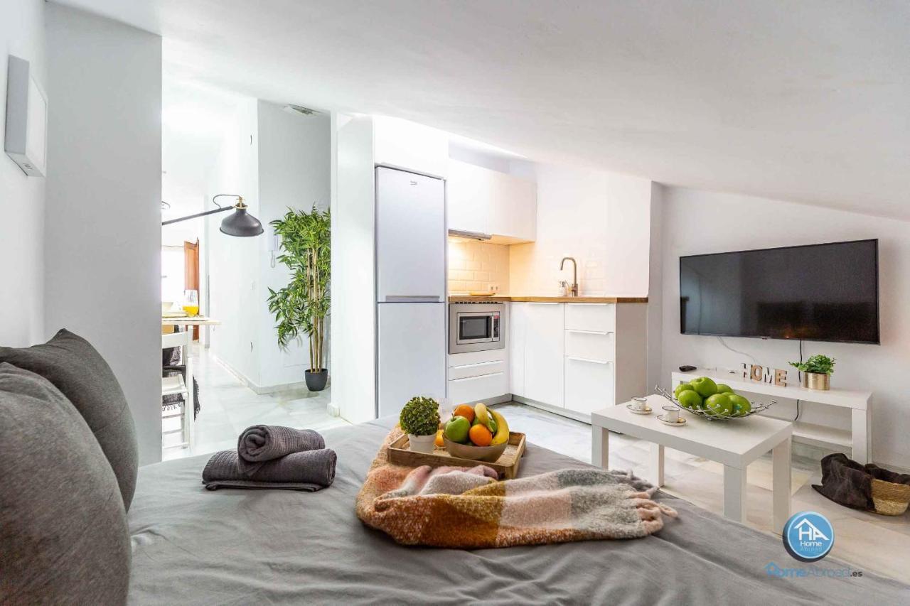 Apartamentos Marmoles Malaga Center 외부 사진