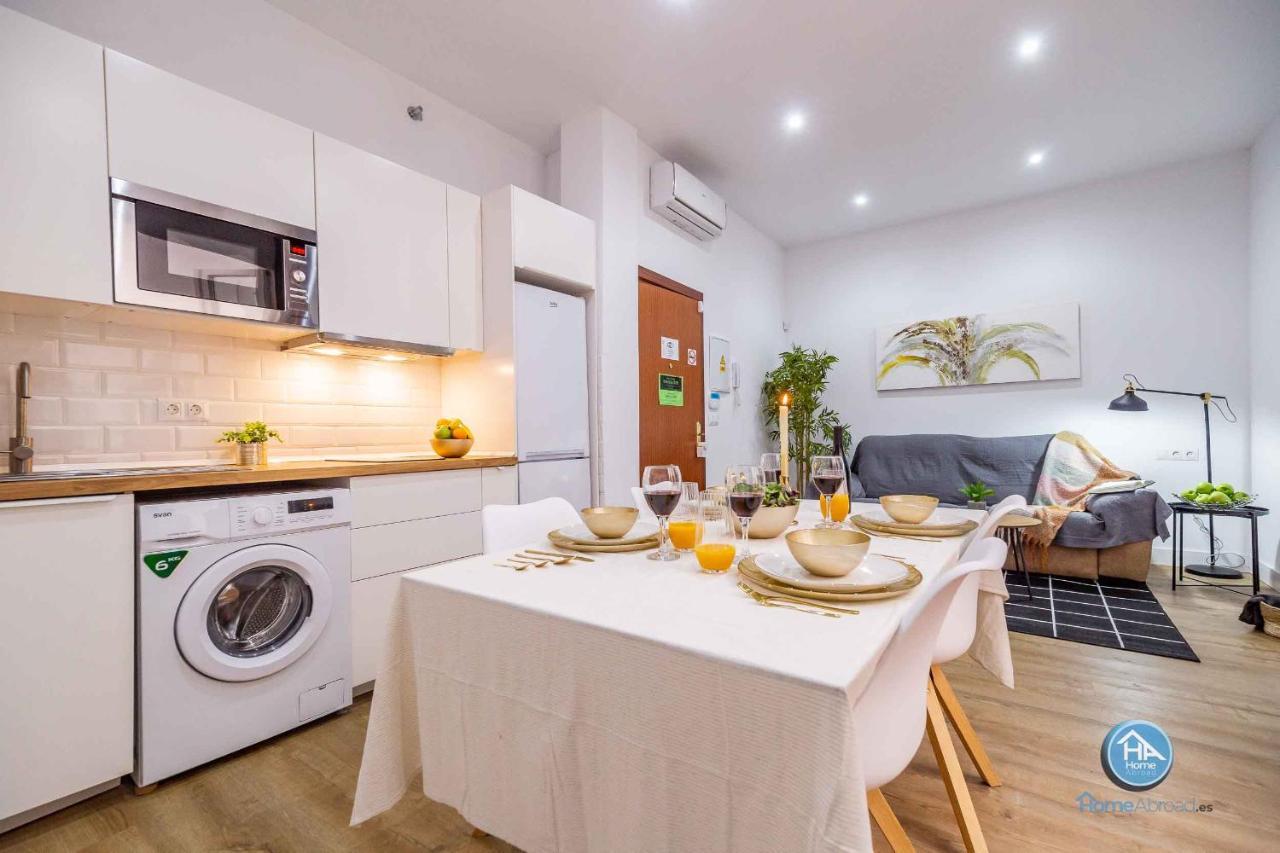 Apartamentos Marmoles Malaga Center 외부 사진