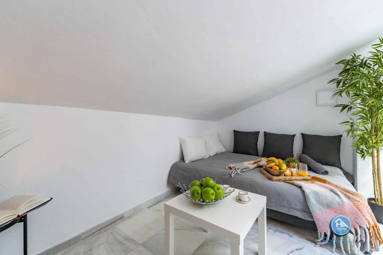 Apartamentos Marmoles Malaga Center 외부 사진