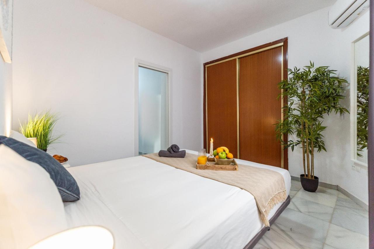 Apartamentos Marmoles Malaga Center 외부 사진